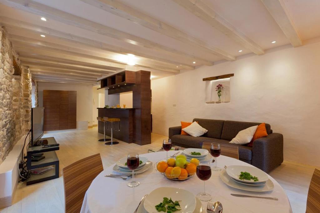 Luxury San Giovanni Apartment 2 Сплит Номер фото